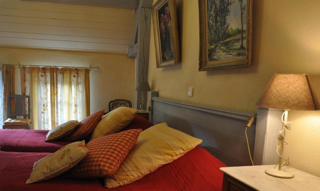 Grange De La Herde Bed & Breakfast Camon  ห้อง รูปภาพ